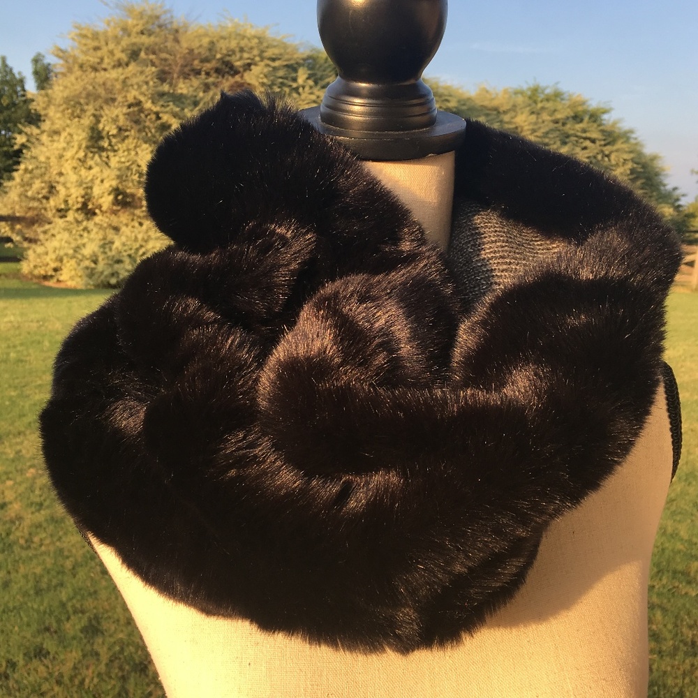 Lush Faux Fur Neck Warmer Cowl Scarf
